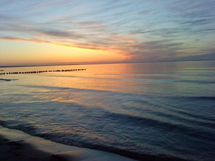 Sonnenuntergang am Strand von Glowe